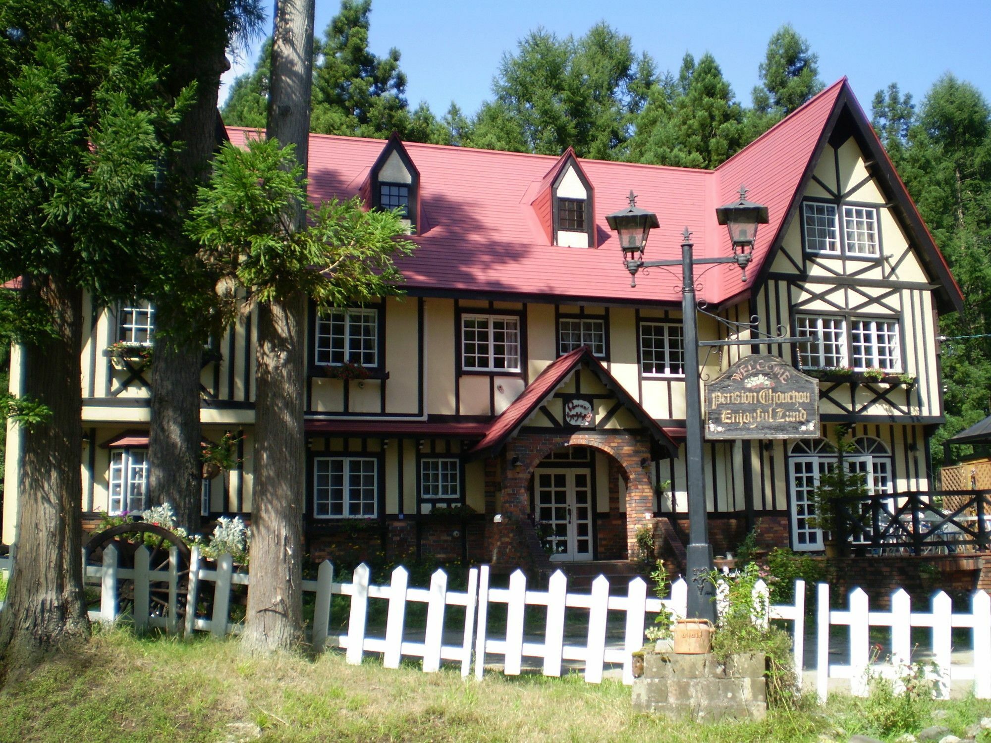 ペンション ちゃうちゃう Acomodação com café da manhã Hakuba Exterior foto
